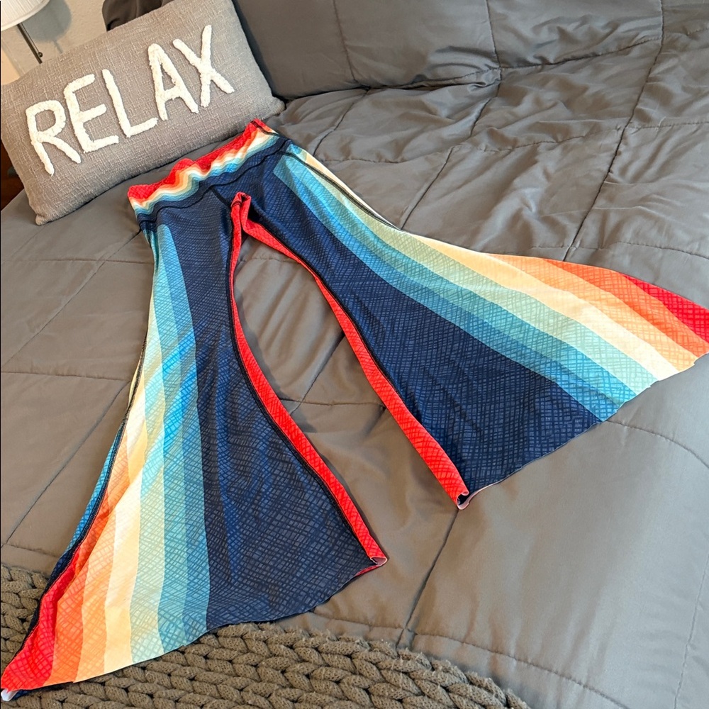 Yoga Democracy S Retro Rainbow Flare Bell Bottom Leggings Pants Floral Blue Red - Picture 8 of 10